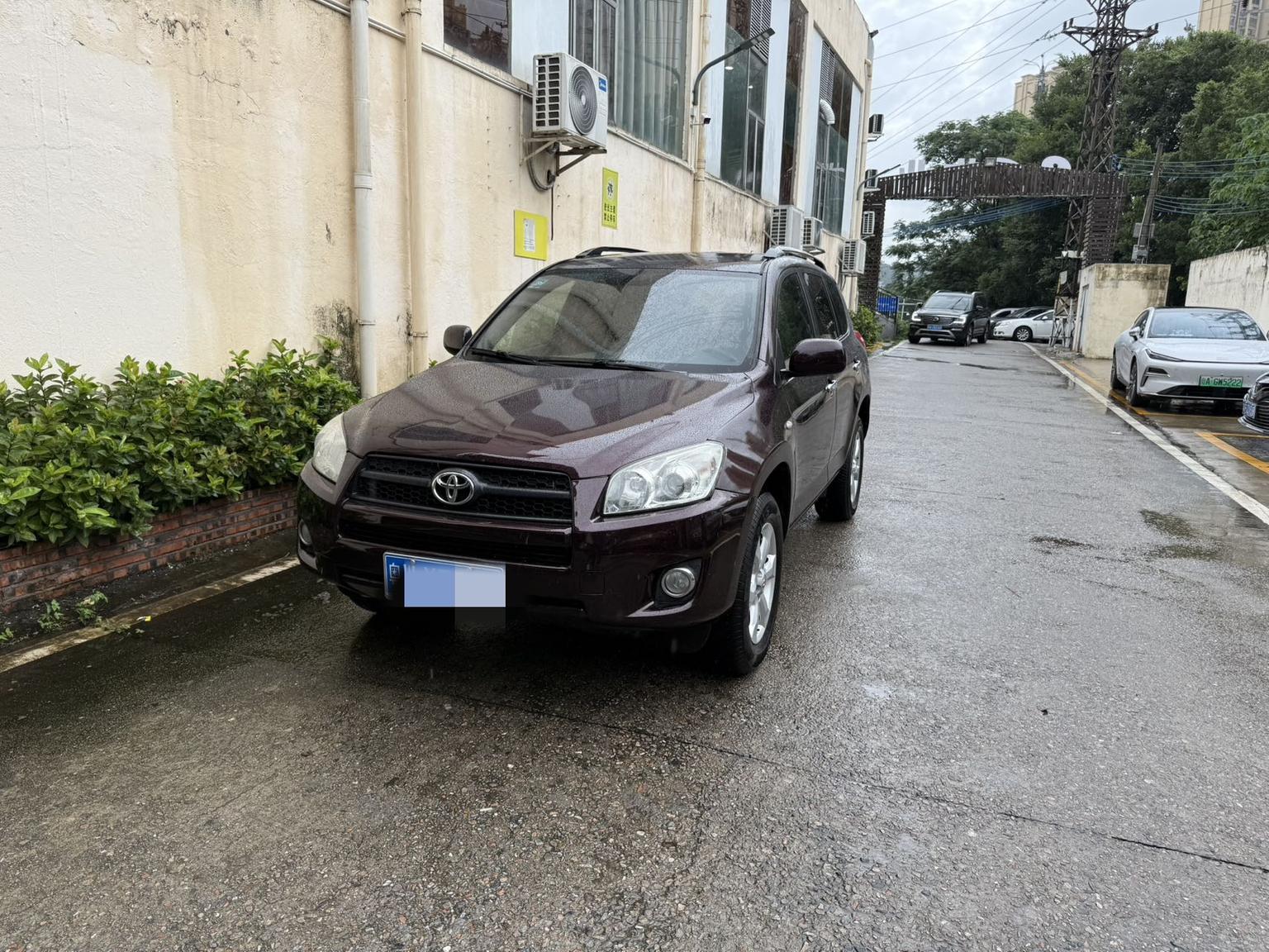 2010 RAV4 2.0L Automatic Classic Edition