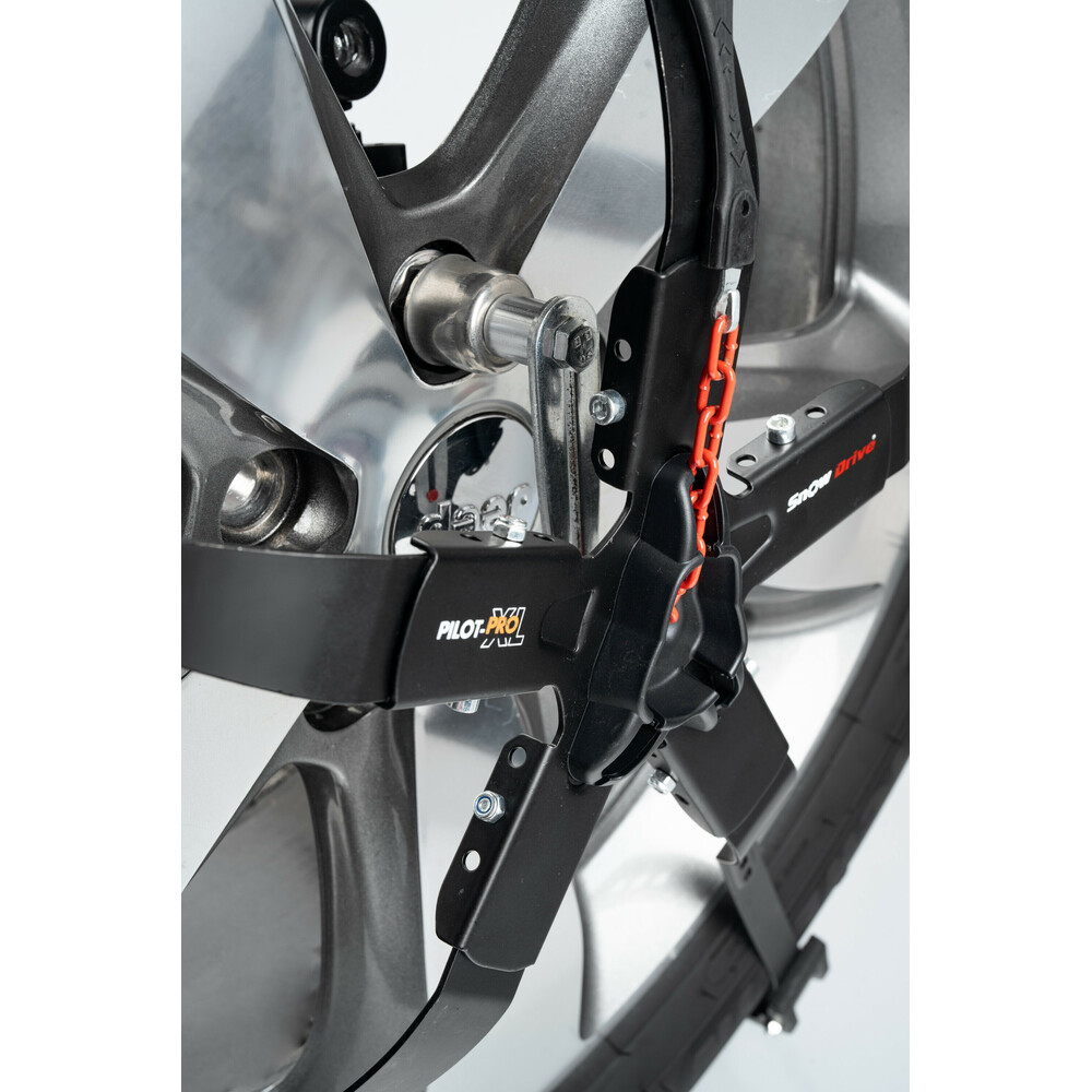 ΑΛΥΣΙΔΕΣ ΧΙΟΝΙΟΥ PILOT-PRO XL P25 ΓΙΑ SUV/VANS 3,5T MAX ME ΘΡΑΥΣΤΕΣ ΠΑΓΟΥ ΚΑΙ ΠΙΑΣΙΜΟ ΣΤΟ ΜΠΟΥΛΟΝΙ ΤΟΥ ΤΡΟΧΟΥ LAMPA- 2 ΤΕΜ.