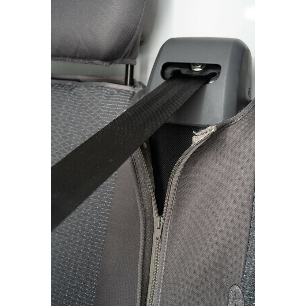 ΚΑΛΥΜΜΑΤΑ ΚΑΘΙΣΜΑΤΩΝ ΚΑΙ ΠΡΟΣΚΕΦΑΛΑ ΓΙΑ 3 ΣΕΙΡΕΣ ΘΕΣΕΩΝ ΣΕ ΓΚΡΙ ΣΚΟΥΡΟ ΧΡΩΜΑ SEDILI SET LARGE / MEDIUM LAMPA - 1 ΤΕΜ.