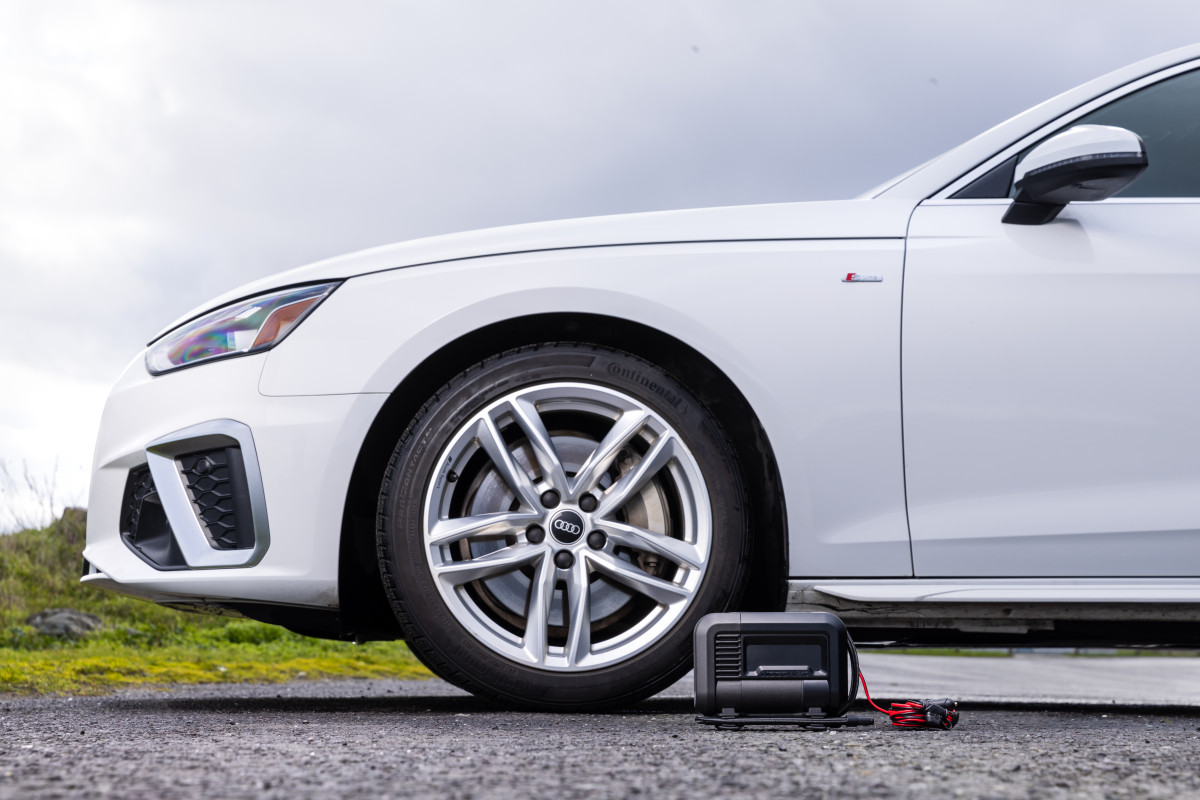 Φορητός Αεροσυμπιεστής NOCO AIR10 (60PSI 10A)