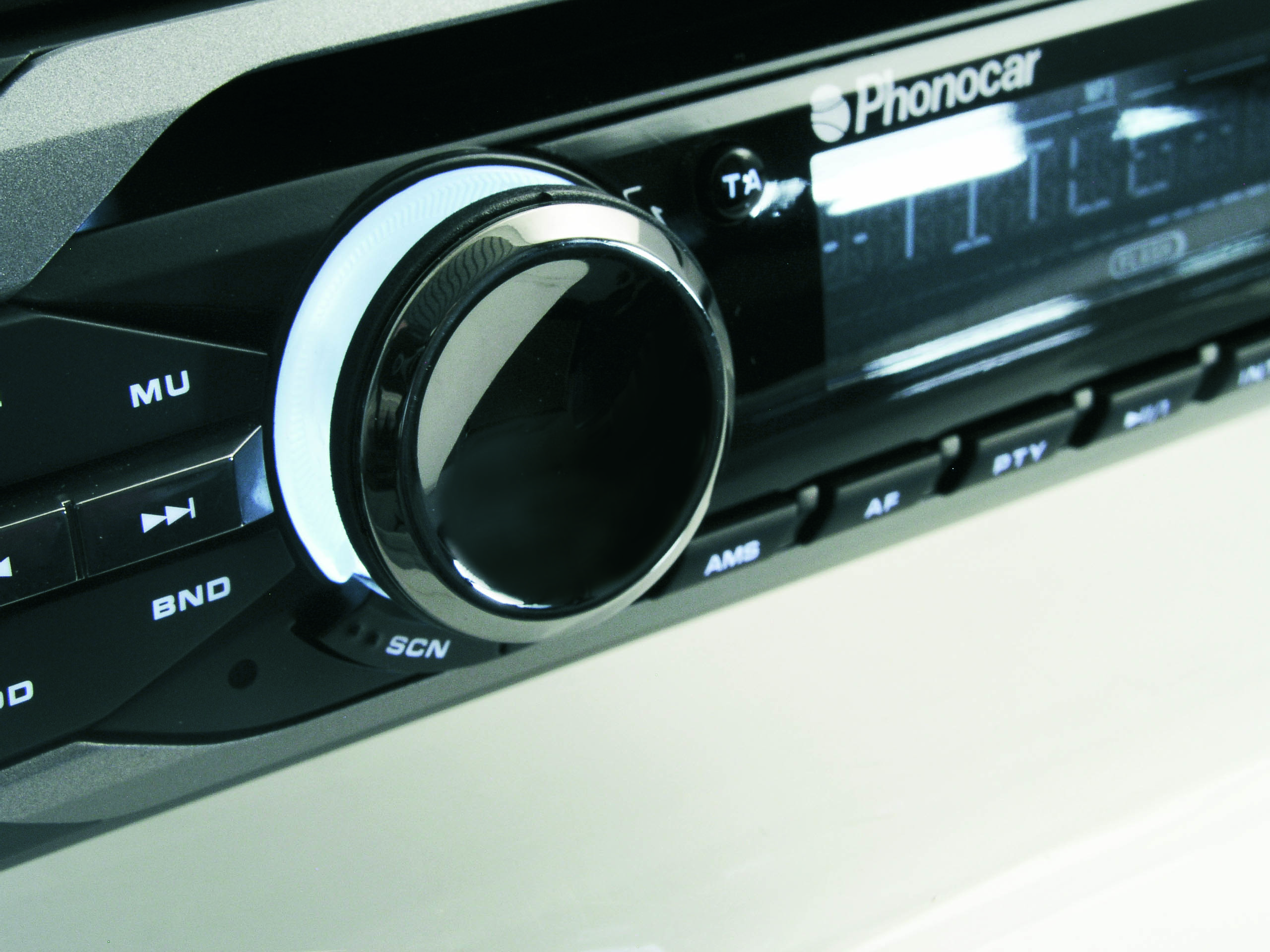 Ράδιο PHONOCAR VM 024