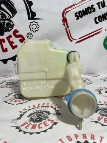 DEPOSITO DE LIQUIDO LIMPIAPARABRISAS DELANTERO HONDA FIT 15-20 usada original