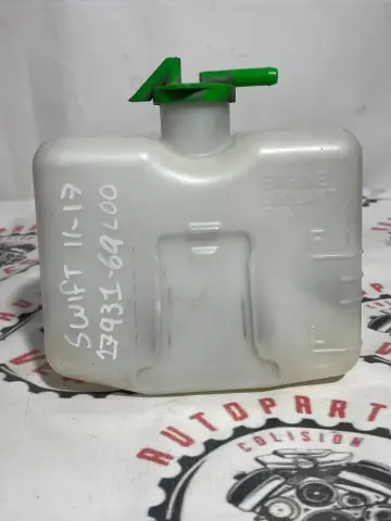 DEPOSITO DE ANTICONGELANTE DELANTERO SUZUKI SWIFT 11-17 usada original
