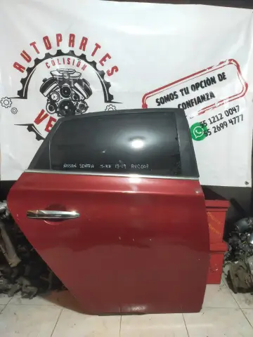 PUERTA TRASERA DERECHO NISSAN SENTRA 13-19 usada original