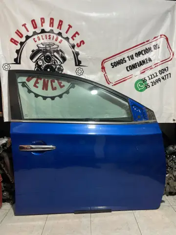 PUERTA DELANTERA DERECHO NISSAN SENTRA 13-19 usada original