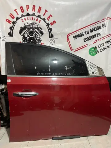 PUERTA DELANTERA DERECHO NISSAN SENTRA 13-19 usada original