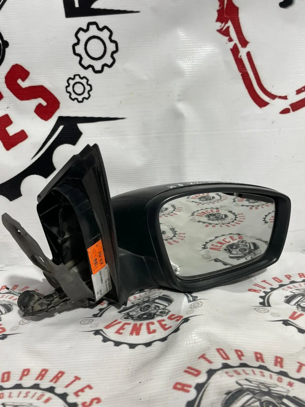 ESPEJO RETROVISOR DERECHO VW VENTO 14-22. Fotografía 1