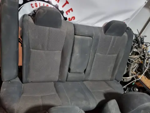 SALA INTERIOR CENTRAL NISSAN SENTRA 13-19 usada original