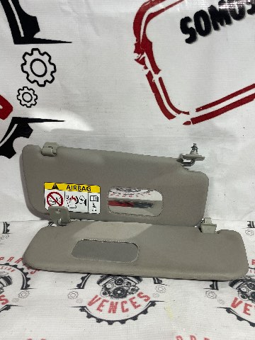 VISERAS / PARASOL DELANTERO TOYOTA AVANZA 15-21 usada original