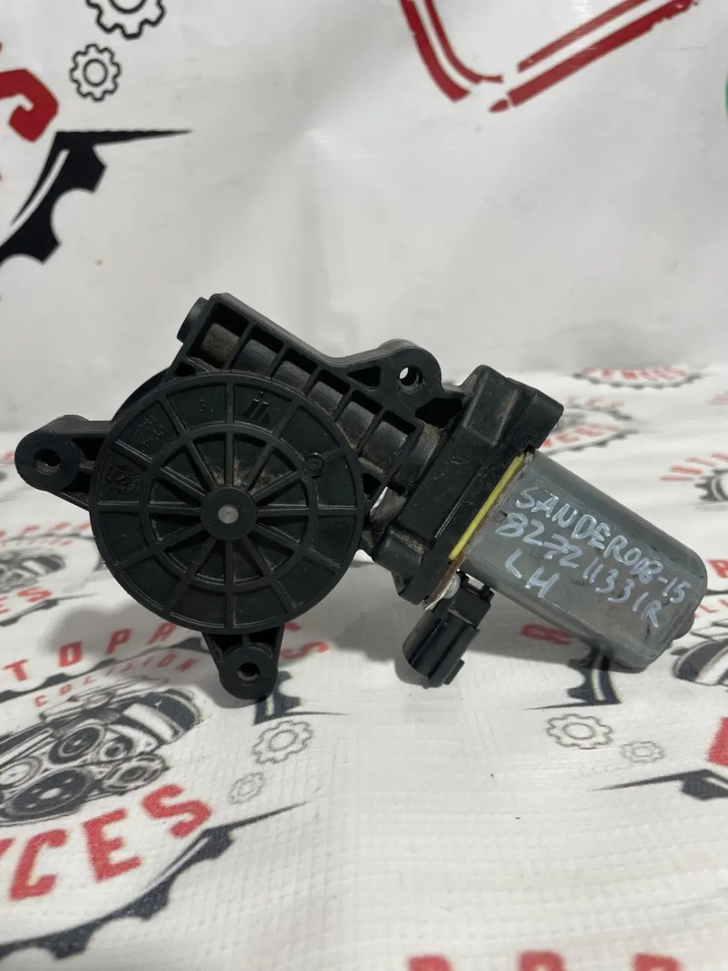 MOTOR DE VENTANA IZQUIERDO RENAULT SANDERO 08-15. Fotografía 1