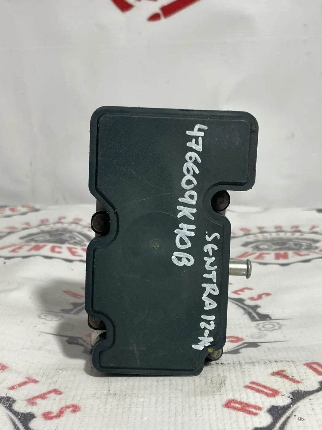 MODULO ABS DELANTERO NISSAN SENTRA 13-19. Fotografía 1