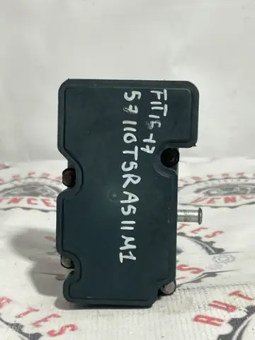 MODULO ABS DELANTERO HONDA FIT 15-17 usada original