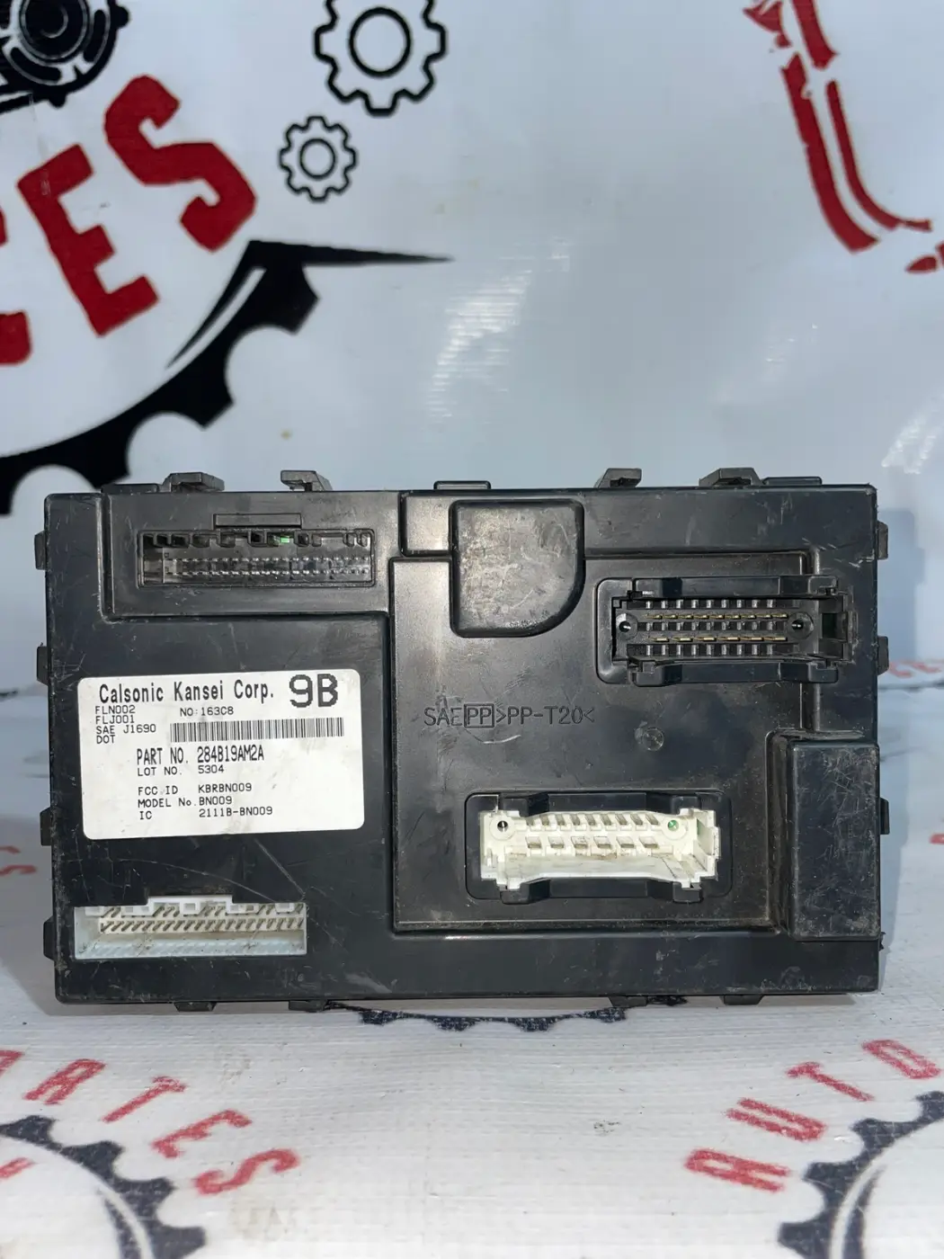MODULO DE CONTROL DE CARROCERIA (BCM) CENTRAL NISSAN SENTRA 13-16. Fotografía 1