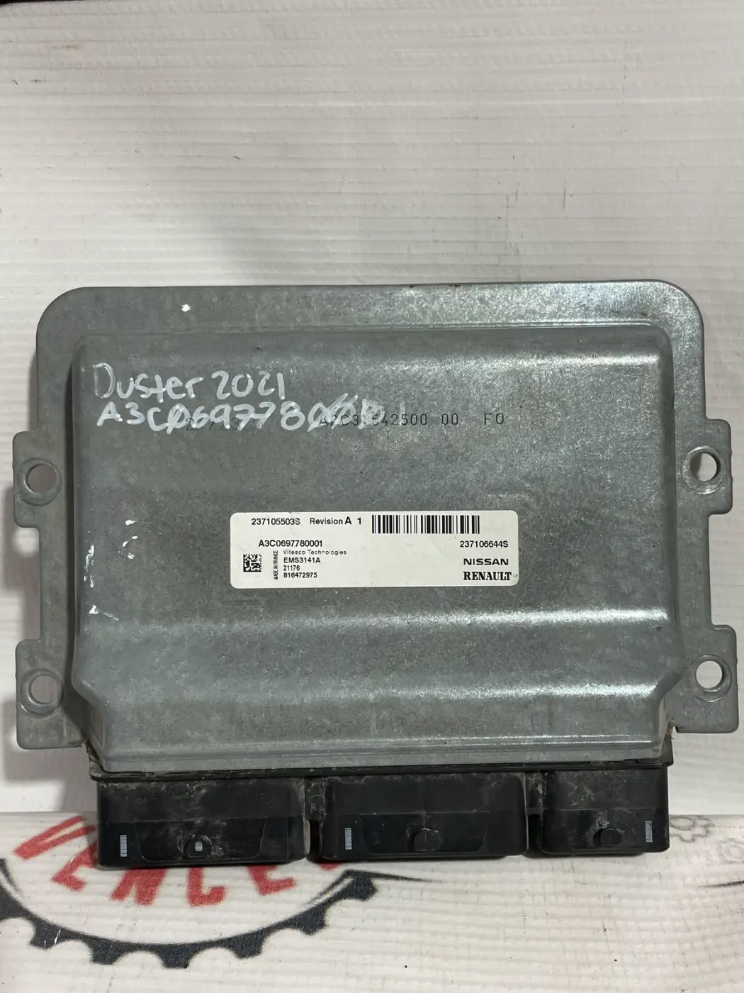 COMPUTADORA DE MOTOR ECU CENTRAL RENAULT DUSTER 21-25. Fotografía 1