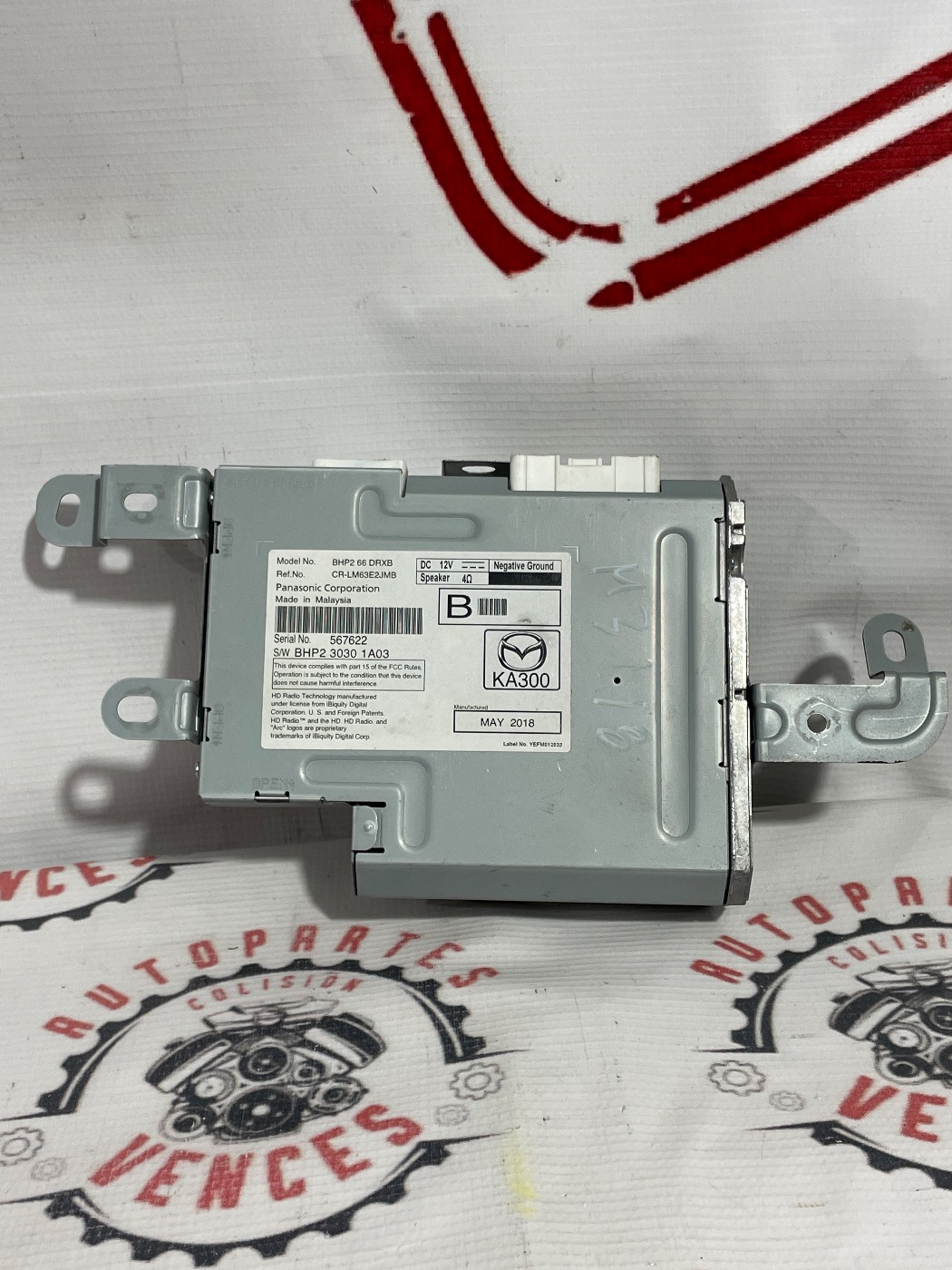 MODULO DE RADIO/TUNER CENTRAL MAZDA M3 17-18. Fotografía 1