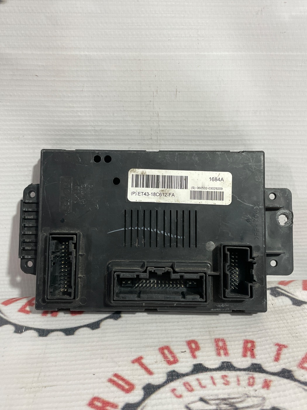 MODULO DE CONTROL DE AIRE ACONDICIONADO HVAC CENTRAL FORD EDGE 13-14. Fotografía 1