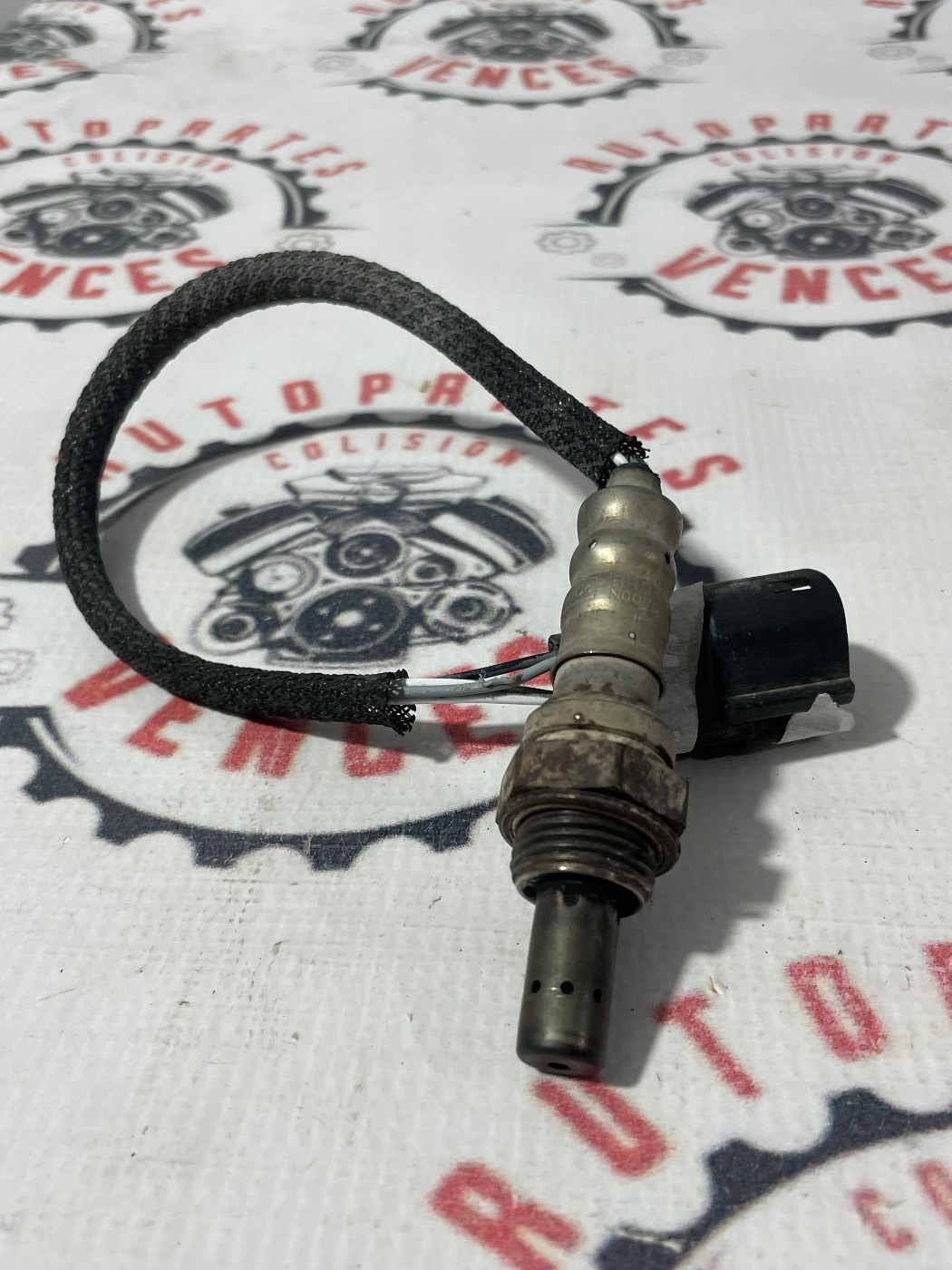 SENSOR DE OXIGENO DELANTERO FORD MUSTANG 11-14. Fotografía 1