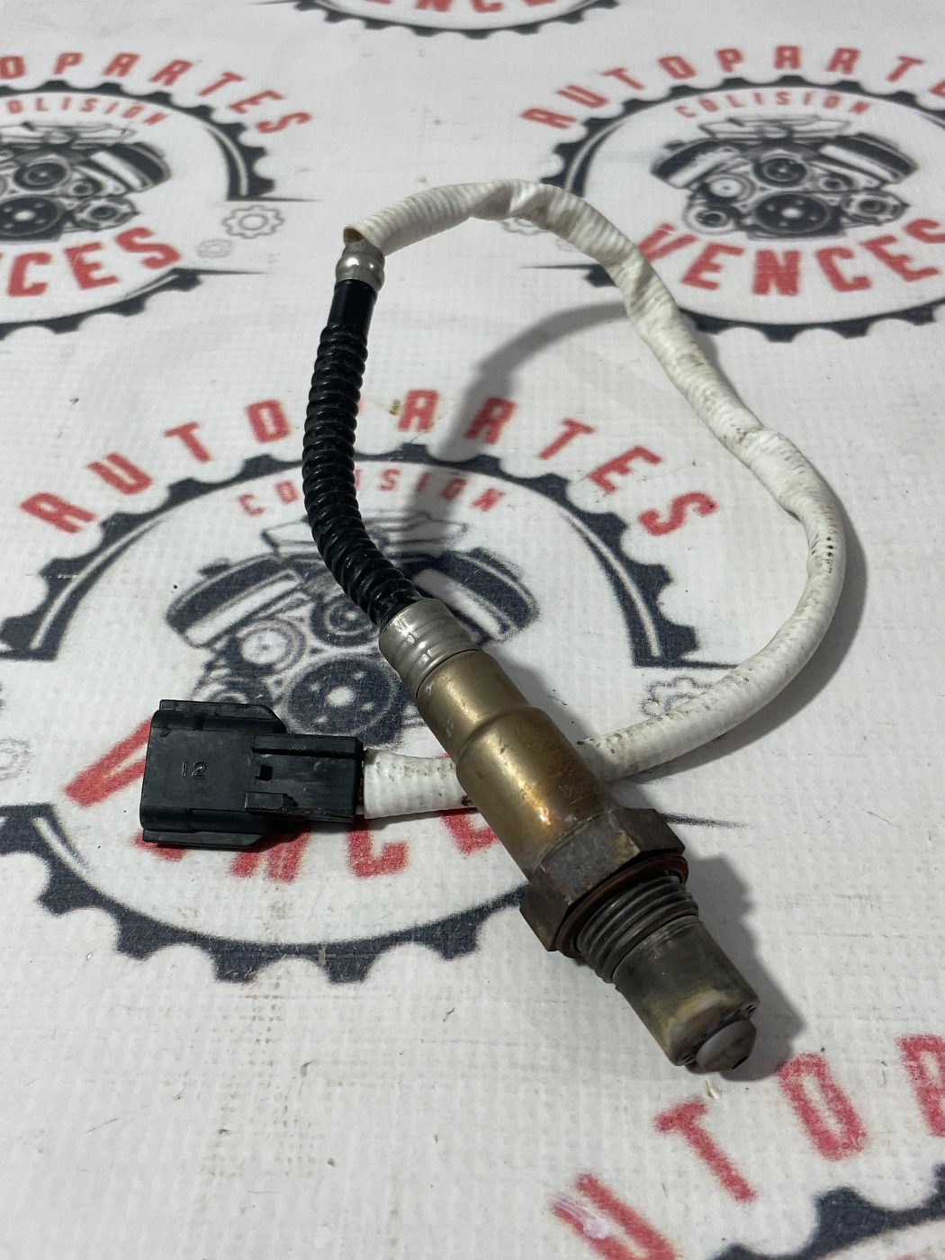 SENSOR DE OXIGENO DELANTERO RENAULT DUSTER 13-20. Fotografía 1