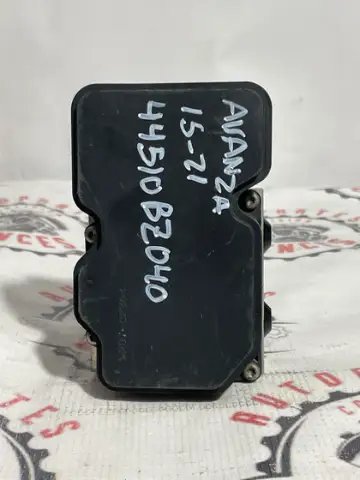 MODULO ABS DELANTERO TOYOTA AVANZA 15-21 usada original