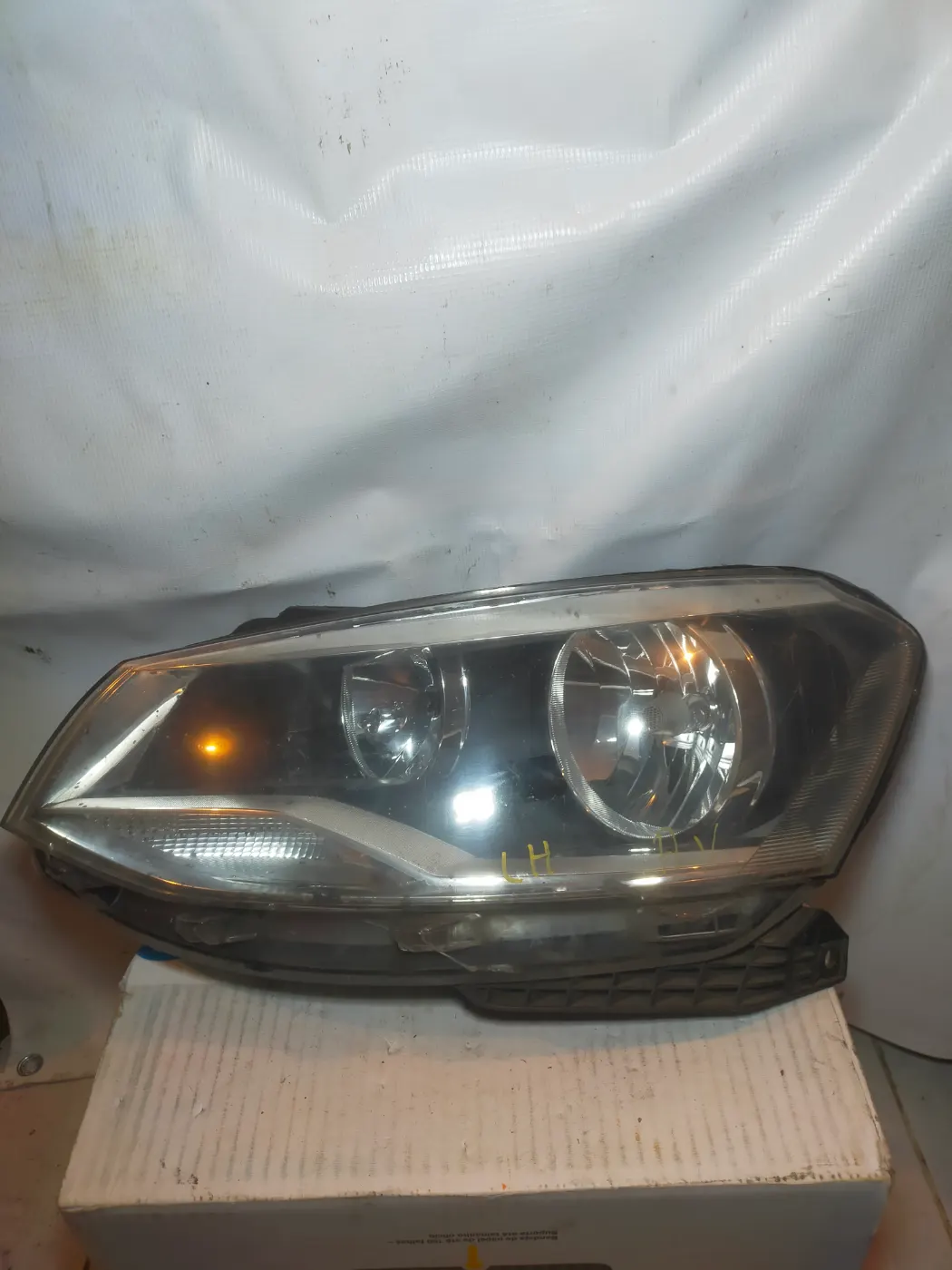 FARO IZQUIERDO VW GOL 13-16. Fotografía 1
