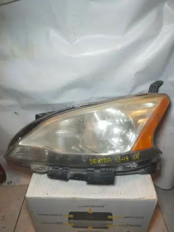 FARO IZQUIERDO NISSAN SENTRA 13-16