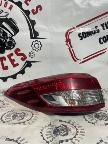 CALAVERA IZQUIERDO TOYOTA YARIS 18-20 usada original