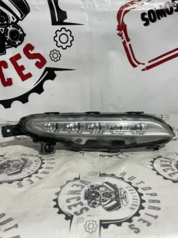 FARO DIURNO DERECHO HYUNDAI TUCSON 16-18 usada original