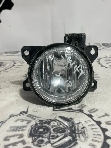 FARO ANTINIEBLA DERECHO SUZUKI SWIFT 10-17 usada original