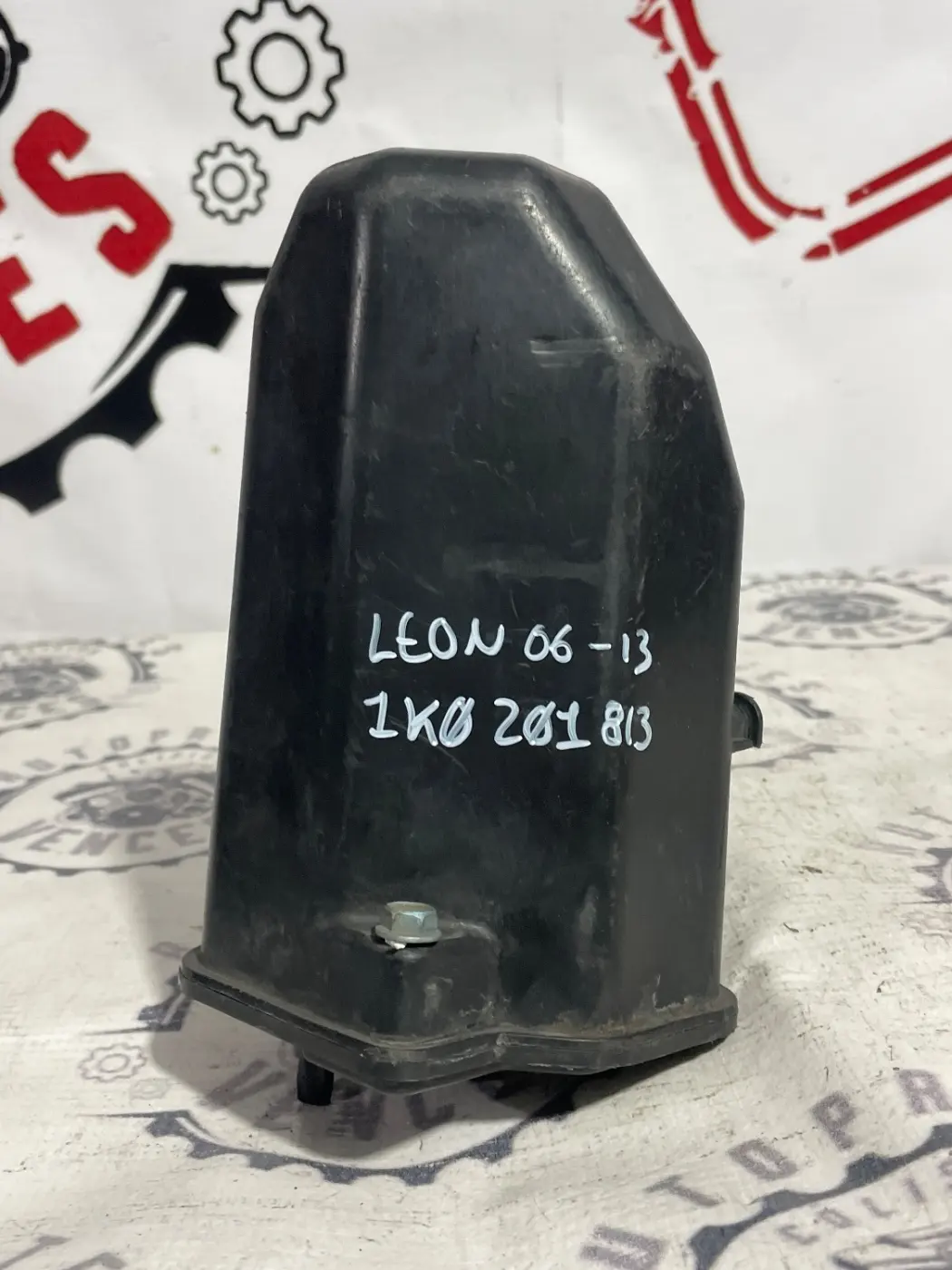 CANISTER DELANTERO SEAT LEON 06-13. Fotografía 1