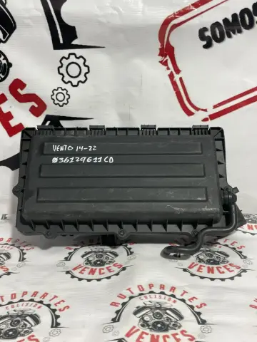 CAJA PORTA FILTRO DE AIRE DELANTERO VW VENTO 14-22