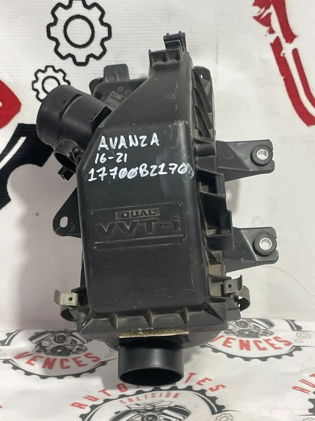 CAJA PORTA FILTRO DE AIRE DELANTERO TOYOTA AVANZA 16-21. Fotografía 1
