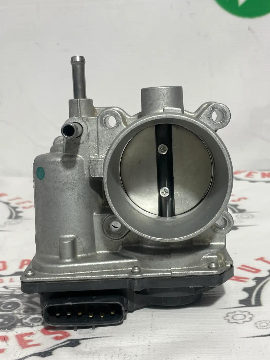 CUERPO DE ACELERACION DELANTERO TOYOTA COROLLA 14-24. Fotografía 1