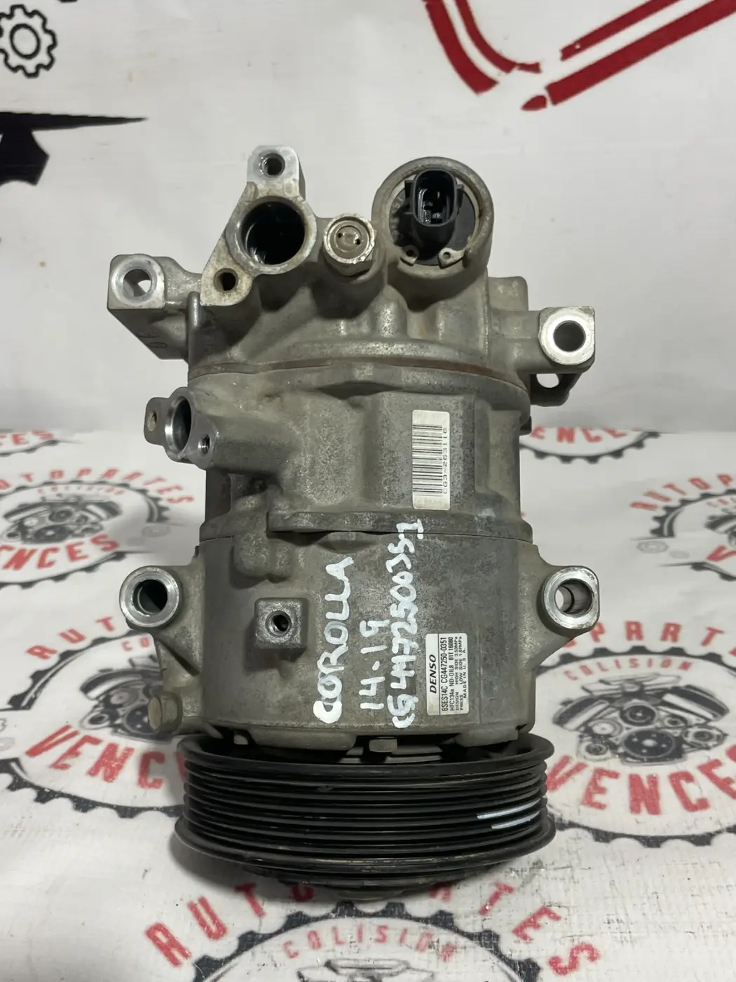 COMPRESOR DE A/C DELANTERO TOYOTA COROLLA 14-19. Fotografía 1