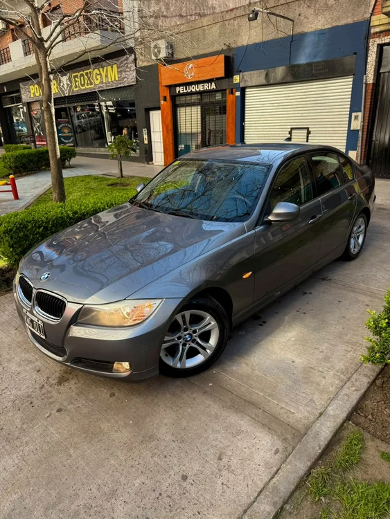 2011 BMW Serie 3