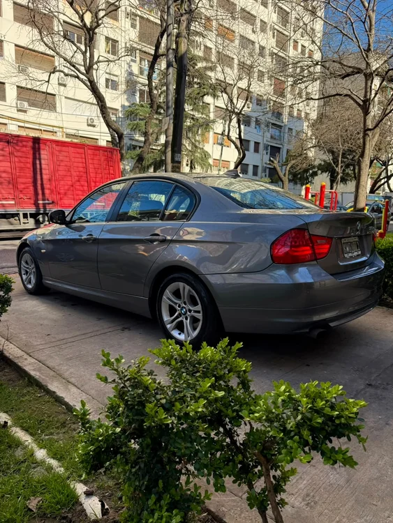 2011 BMW Serie 3 - Foto 2