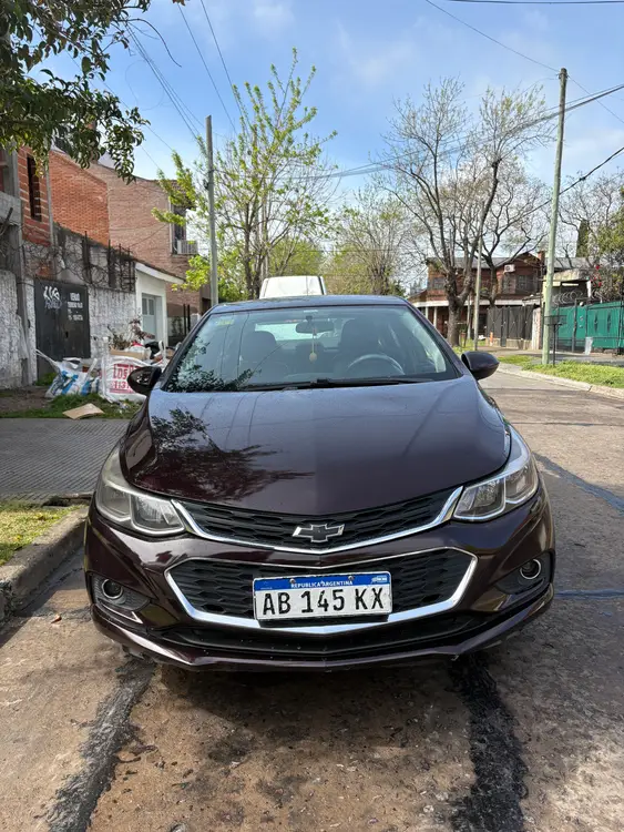 2017 Chevrolet Cruze - Foto 2