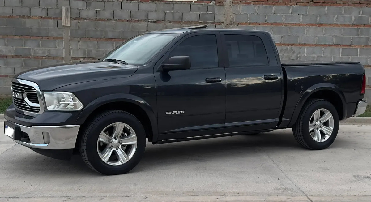 RAM 1500 Laramie