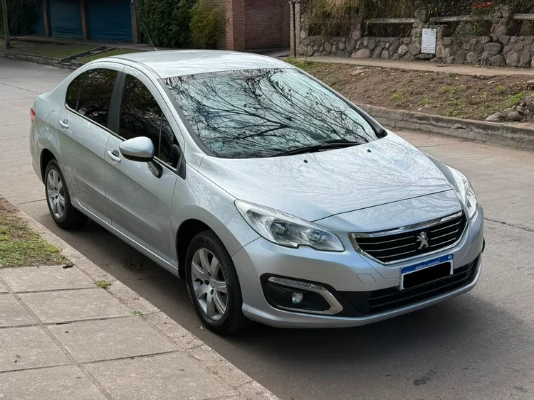2017 Peugeot 408