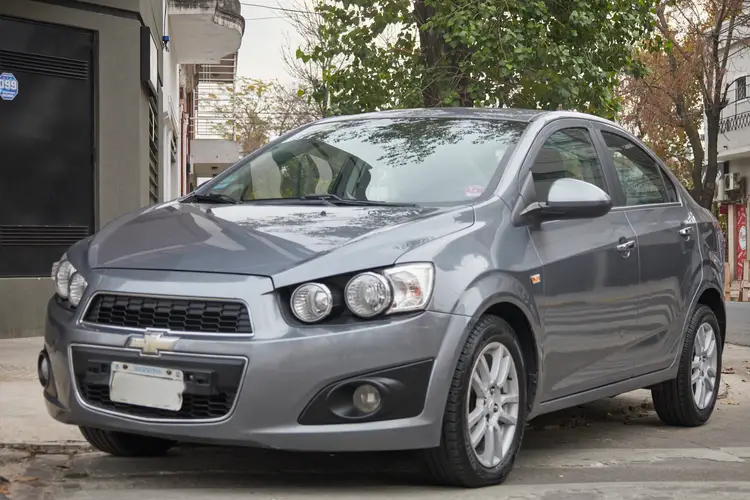 2014 Chevrolet Sonic - Foto 1