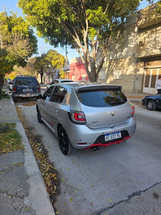 Miniatura 6