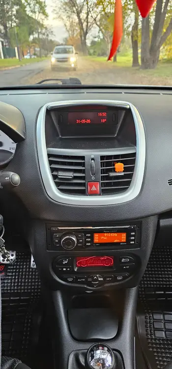 2012 Peugeot 207 Compact - Foto 5
