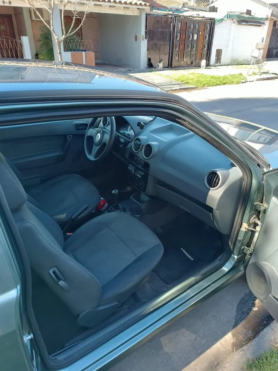 2011 Volkswagen Gol - Foto 5