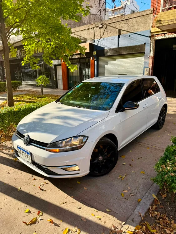 2018 Volkswagen Golf