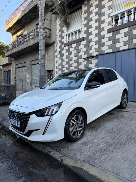 2021 Peugeot 208