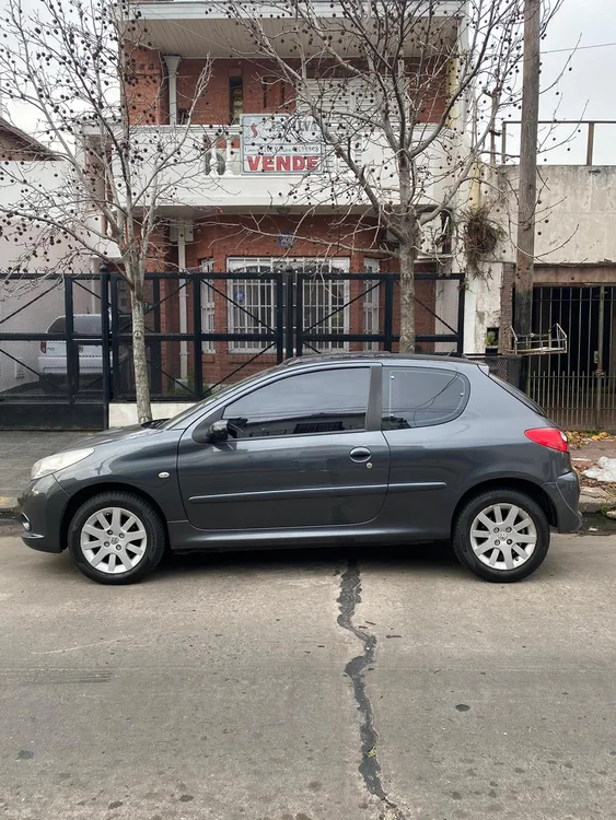 2010 Peugeot 207 Compact