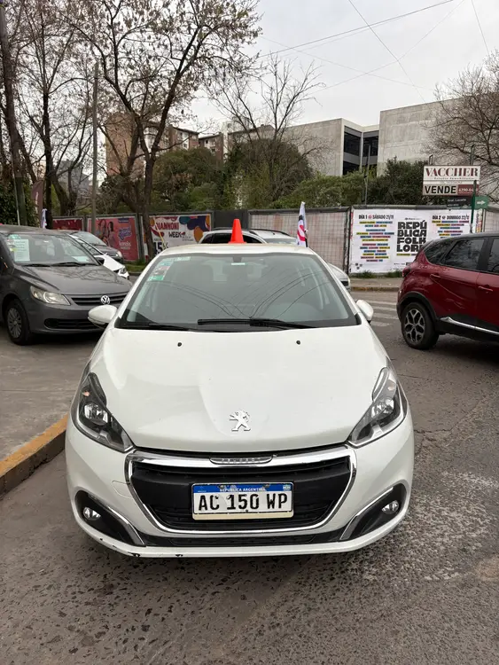 2018 Peugeot 208