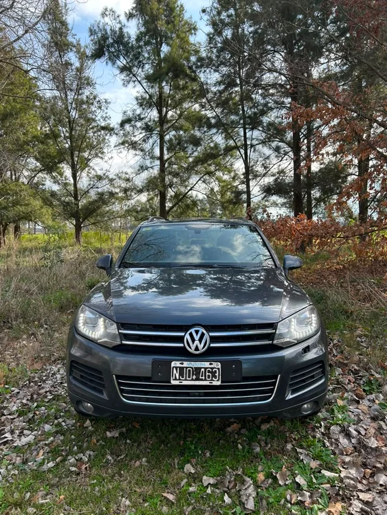 2013 Volkswagen Touareg - Foto 1