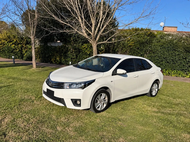 2015 Toyota Corolla - Foto 2