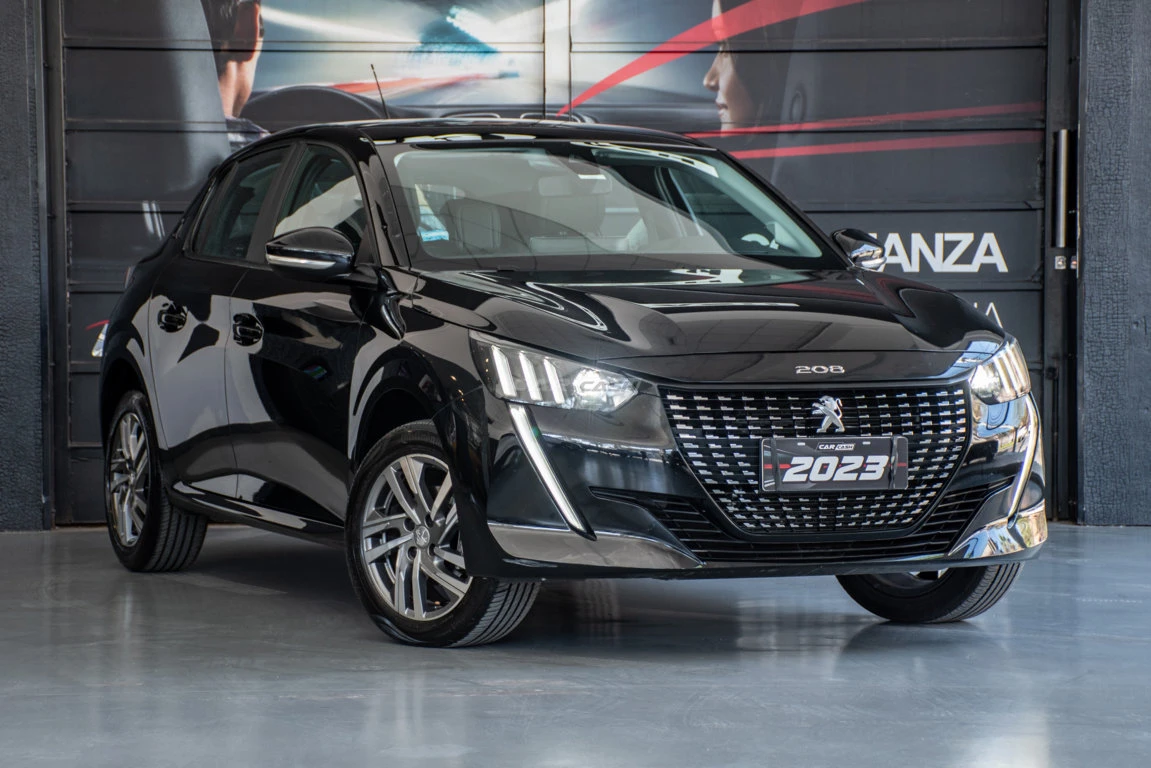 Peugeot 208 Feline