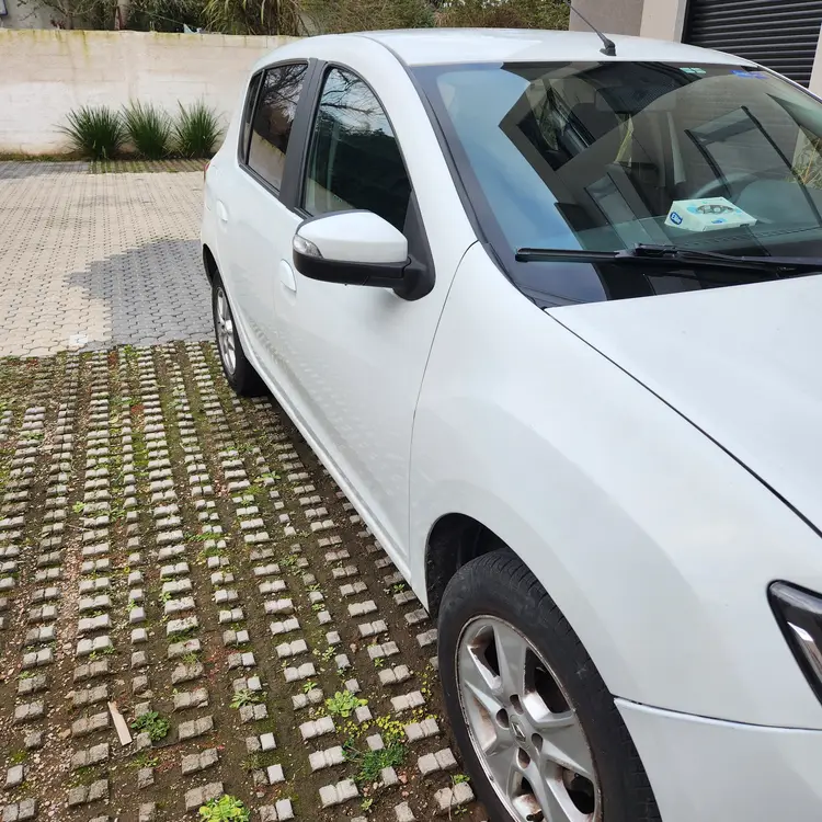 2019 Renault Sandero - Foto 2